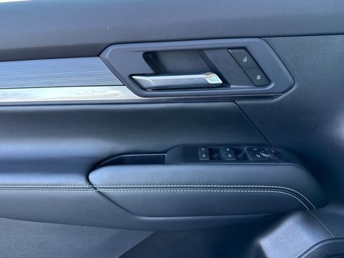 Used 2026 GMC Terrain Elevation image 12