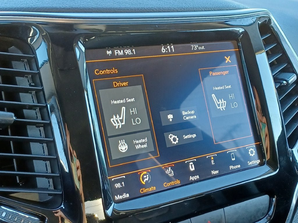 Used 2019 Jeep Cherokee Limited AWD/4WD image 20