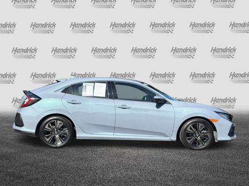Used 2018 Honda Civic EX image 3
