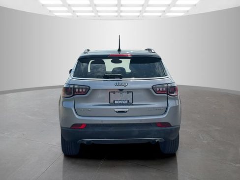 Certified 2023 Jeep Compass Limited AWD/4WD image 6