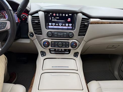Used 2016 GMC Yukon Denali w/ Open Road Package image 23