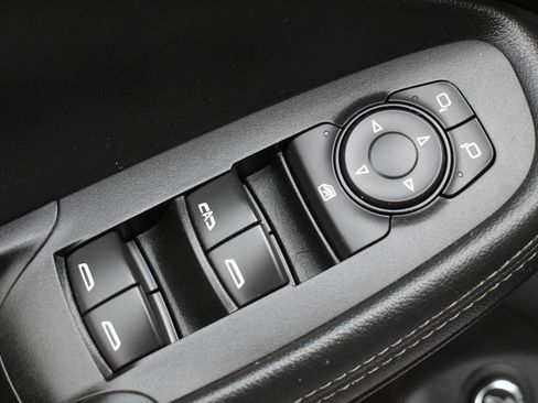 Used 2021 Buick Encore GX Select w/ Experience Buick Package image 13