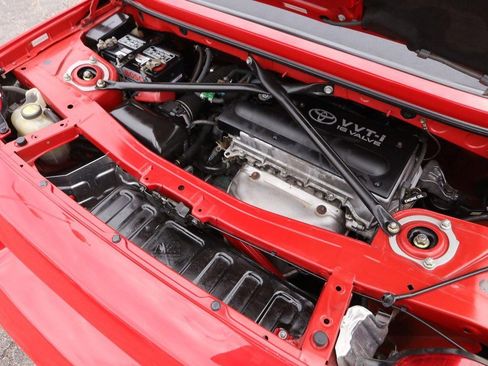 Used 2000 Toyota MR2 image 7