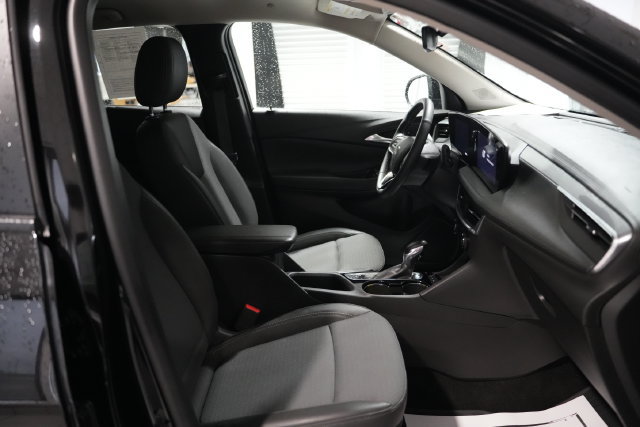 Used 2024 Buick Encore GX Preferred w/ Comfort Package AWD/4WD image 19