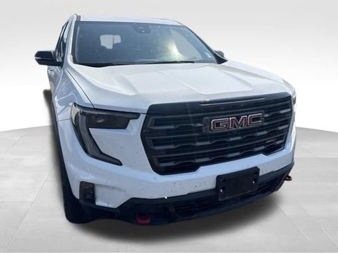Used 2024 GMC Acadia AT4 w/ Luxury Package AWD/4WD image 7