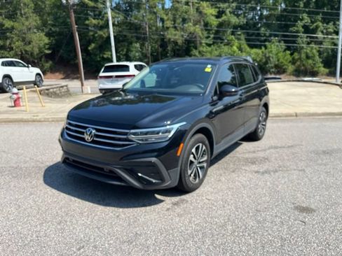 Used 2023 Volkswagen Tiguan S w/ Driver Assistance Package FWD image 34