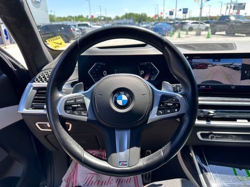 Used 2023 BMW X7 xDrive40i w/ M Sport Package AWD/4WD image 20