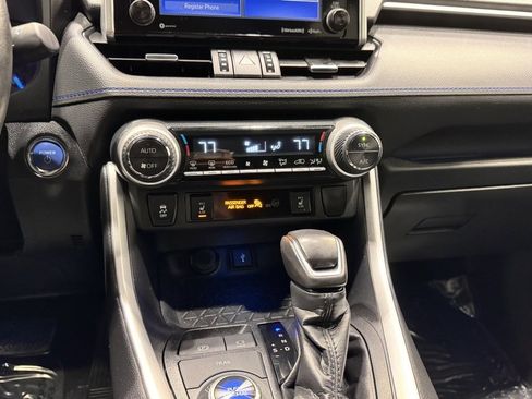 Used 2020 Toyota RAV4 XSE image 9