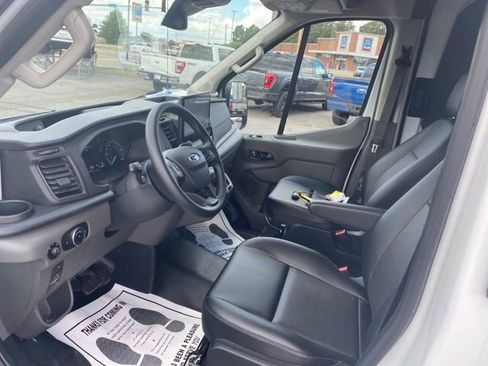 New 2023 Ford E-Transit Medium Roof w/ Load Area Protection Package image 11