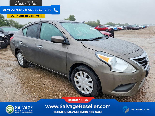 Used 2016 Nissan Versa SV FWD image 5