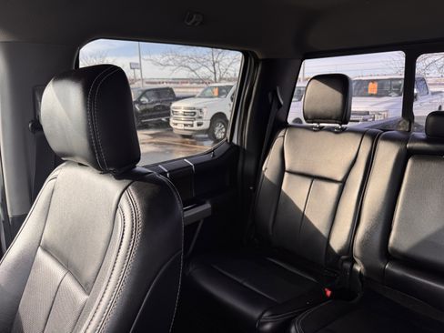 Used 2021 Ford F350 Lariat image 11