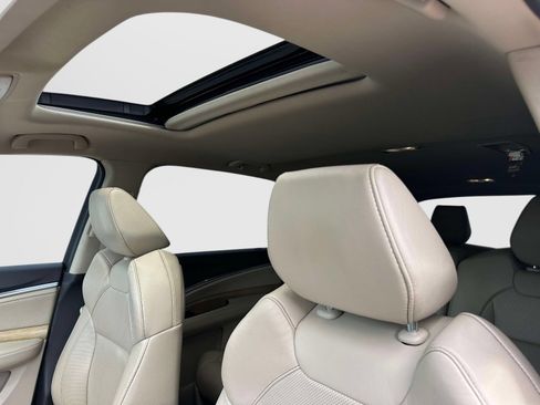 Used 2020 Acura MDX SH-AWD w/ Technology Package image 18