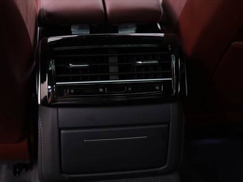 Certified 2024 Audi S8 image 21