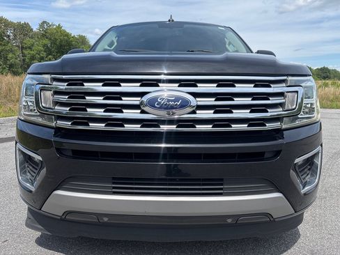 Used 2018 Ford Expedition Limited RWD image 8