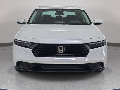 Used 2025 Honda Accord LX image 3