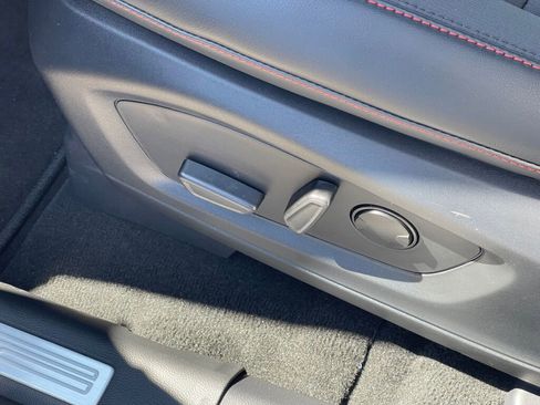 New 2026 Ford Explorer ST-Line image 8