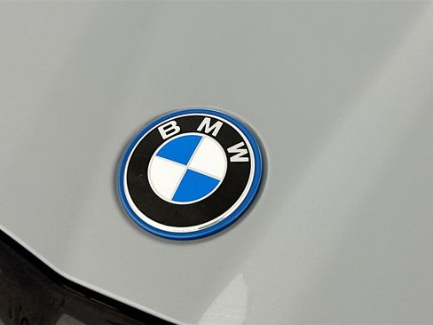 Used 2024 BMW i5 M60 w/ Premium Package image 33