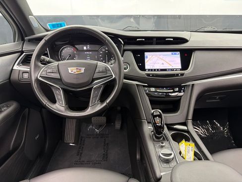 Used 2022 Cadillac XT5 Premium Luxury AWD/4WD image 7