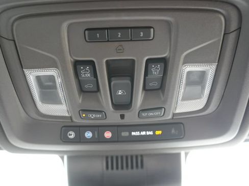 Used 2023 GMC Sierra 1500 Denali w/ Denali Reserve Package AWD/4WD image 30