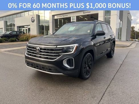 New 2026 Volkswagen Atlas SE image 1