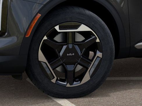 New 2026 Kia Sportage S image 9