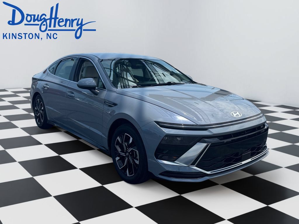 Used 2024 Hyundai Sonata SEL FWD image 7