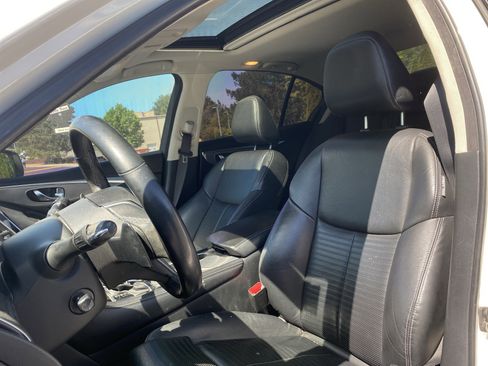 Used 2019 INFINITI Q50 Sport image 7