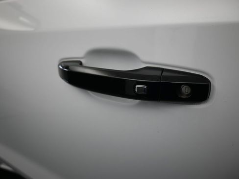 Used 2023 Chevrolet Silverado 1500 RST w/ Redline Edition image 36