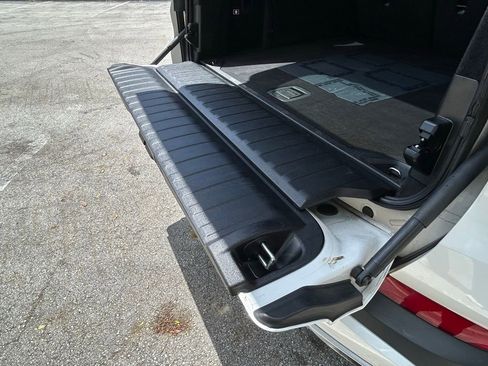 Used 2024 BMW X5 xDrive40i image 51