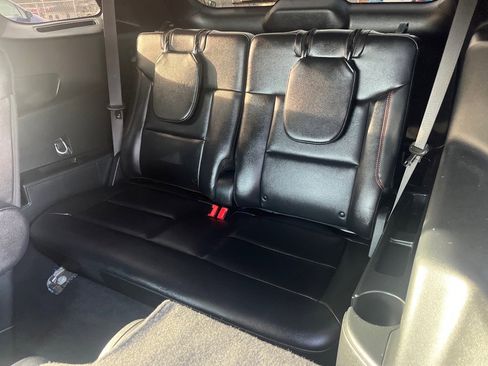 Certified 2023 Ford Explorer ST-Line w/ Class IV Trailer Tow Package image 19