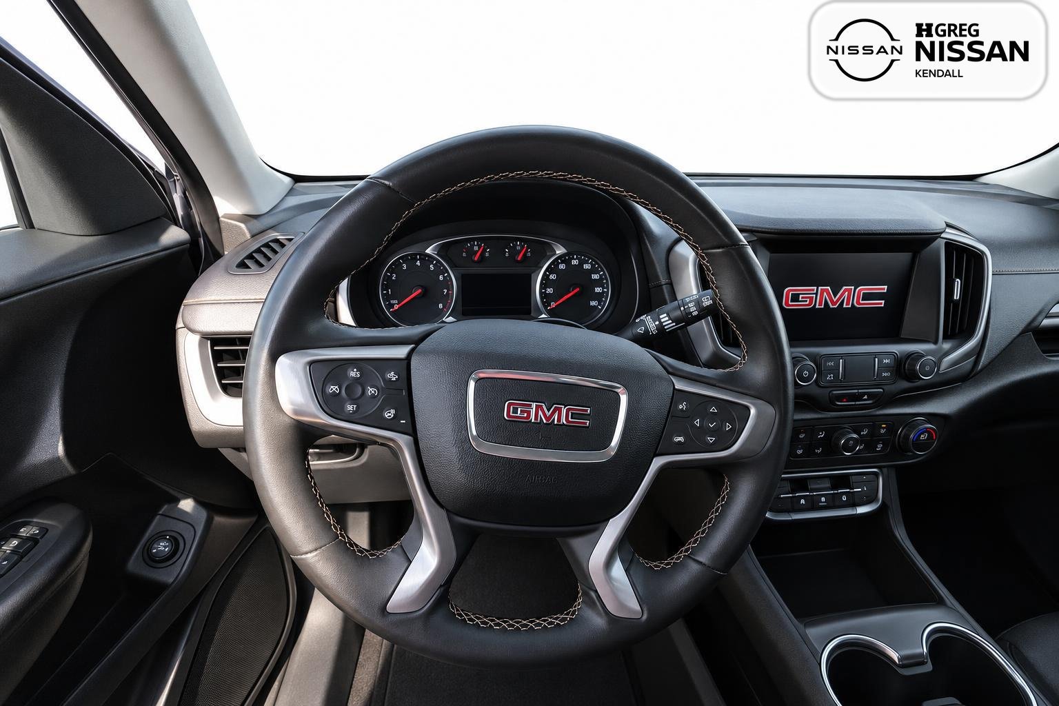 Used 2023 GMC Terrain AT4 AWD/4WD image 10