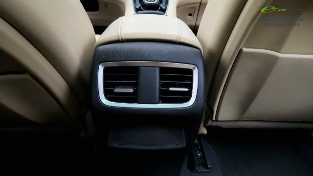 Used 2024 Acura RDX SH-AWD image 54
