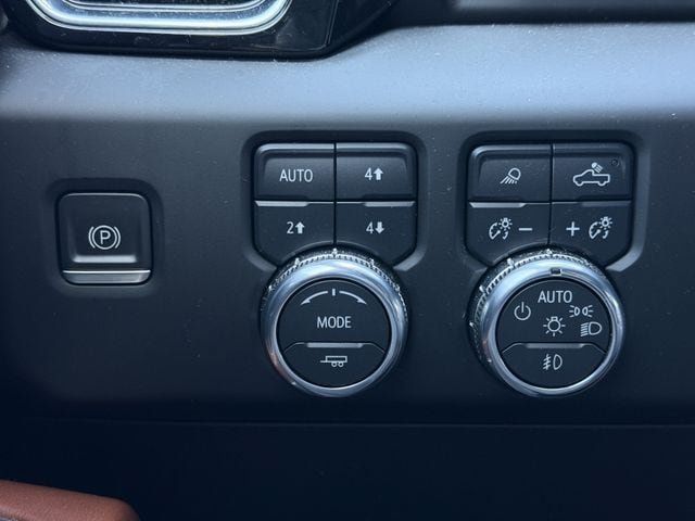 Used 2023 GMC Sierra 1500 Denali Ultimate AWD/4WD image 23