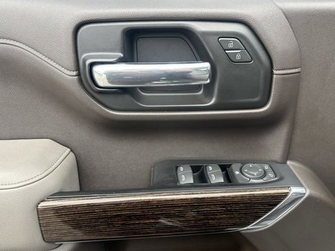 Used 2019 GMC Sierra 1500 SLE w/ SLE Value Package image 10