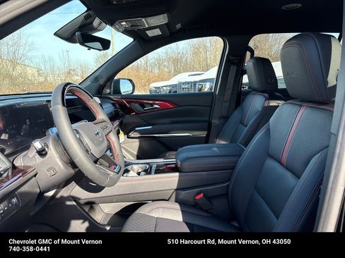 New 2026 Chevrolet Traverse RS w/ LPO, Illumination Package AWD/4WD image 11