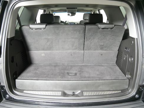 Used 2017 Chevrolet Tahoe Premier image 18