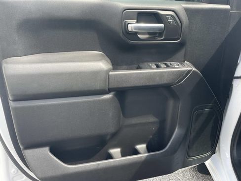Used 2019 Chevrolet Silverado 1500 W/T w/ WT Convenience Package AWD/4WD image 14