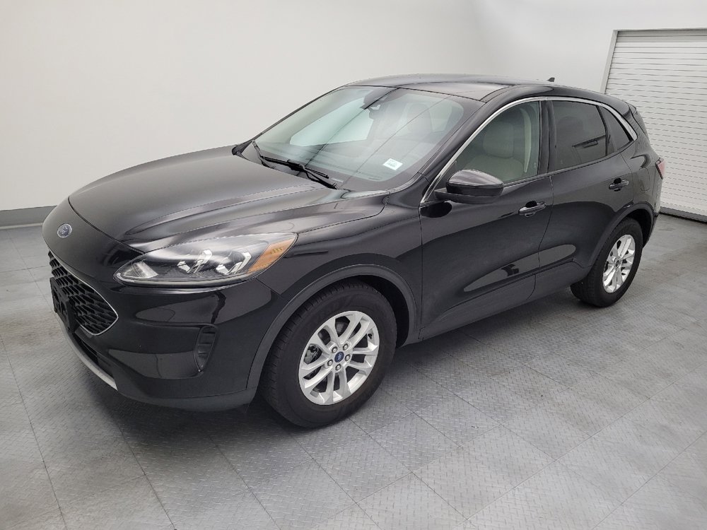 Used 2020 Ford Escape SE FWD image 2