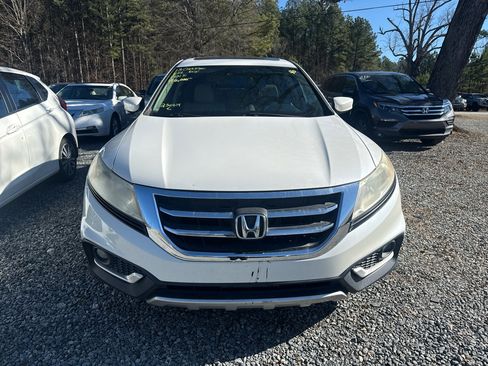 Used 2013 Honda Crosstour EX-L image 2