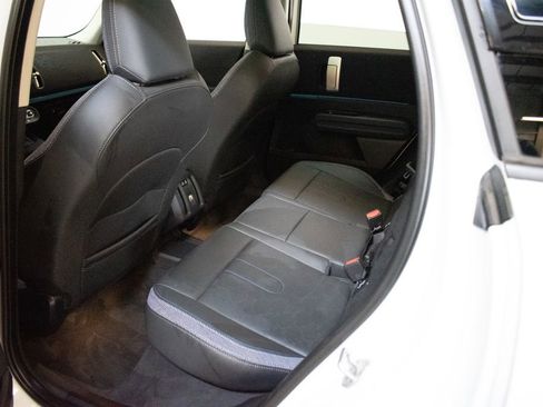 Used 2025 MINI Cooper Countryman S w/ Comfort Package Max image 22