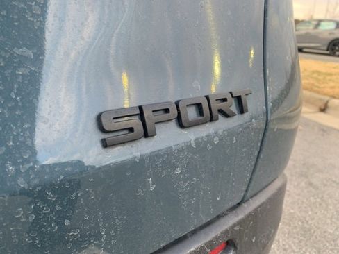 Used 2025 Honda HR-V Sport image 8