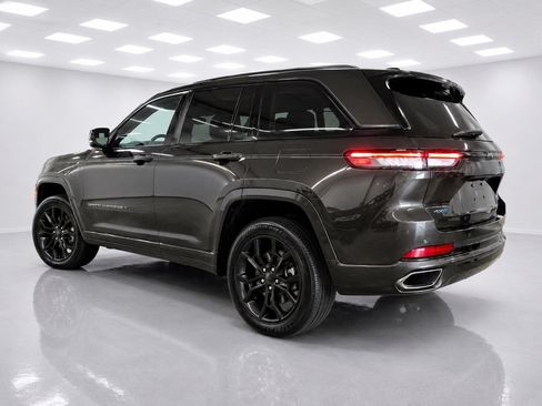 Used 2024 Jeep Grand Cherokee Limited 4xe AWD/4WD image 4
