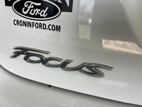 Used 2016 Ford Focus SE FWD image 8