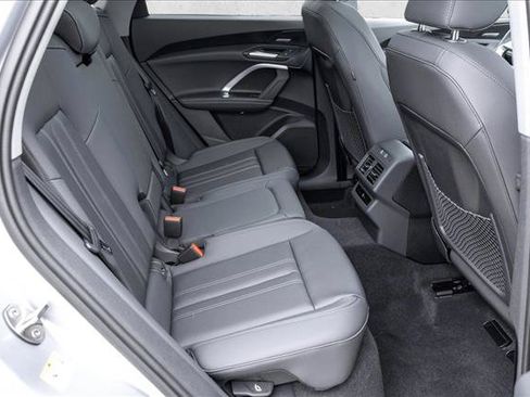 New 2026 Audi Q5 Premium Plus AWD/4WD image 23