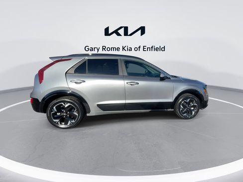 Used 2024 Kia Niro Wind image 9