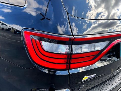 Used 2022 Dodge Durango GT image 34