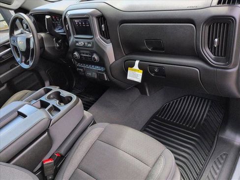 Used 2024 Chevrolet Silverado 2500 Custom w/ Custom Value Package AWD/4WD image 26