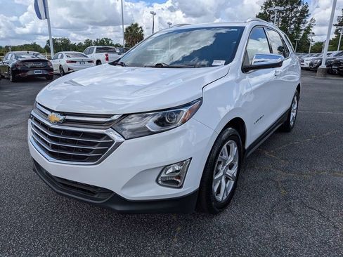 Used 2020 Chevrolet Equinox Premier FWD image 11