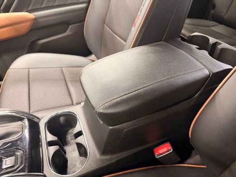 Used 2023 GMC Canyon AT4 w/ AT4 Premium Package AWD/4WD image 39