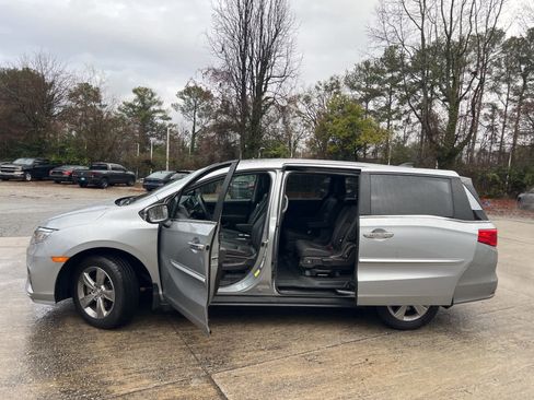 Used 2019 Honda Odyssey EX-L image 17
